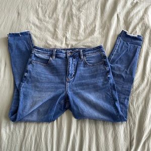 American Eagle Dream Jean Jegging